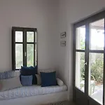 Handras-ulivo & Mandorlo, By Amorgos Homes Αιγιάλη