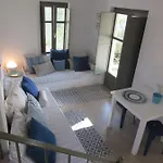 Handras-ulivo & Mandorlo, By Amorgos Homes Αιγιάλη